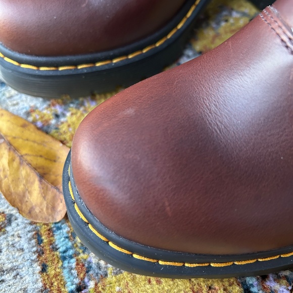 Dr. Martens Spence Pull Up Leather Heel Chelsea Boots in Dark Brown Size 7 - Picture 15 of 15